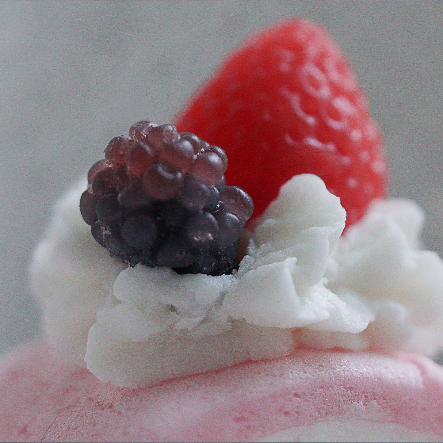 Strawberry Swiss Roll Soap ~ 48g